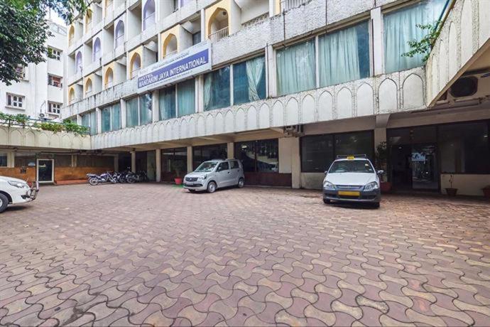 Hotel Jaya International Hyderabad Ngoại thất bức ảnh